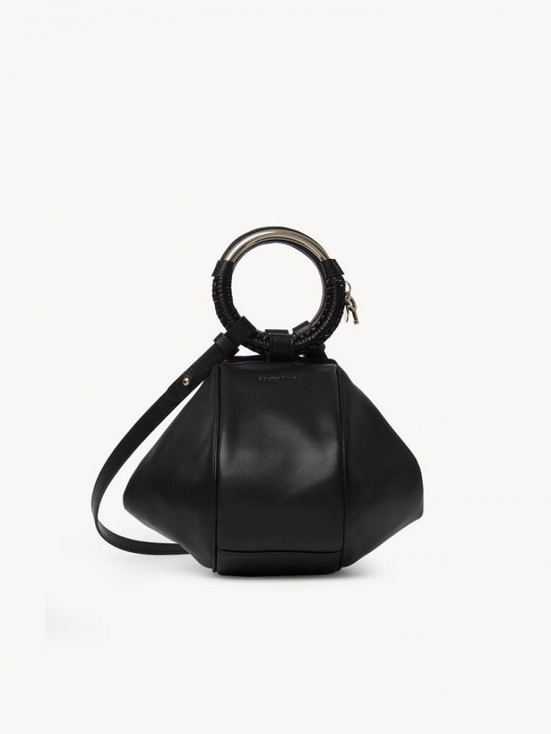 Black Chloe Hana Wristlet Crossbody Bags | CHE-SR14721