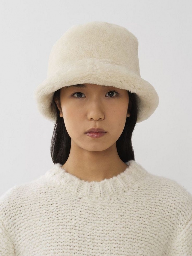 Soft Beige Chloe Shearling Hats | CHE-SR14481