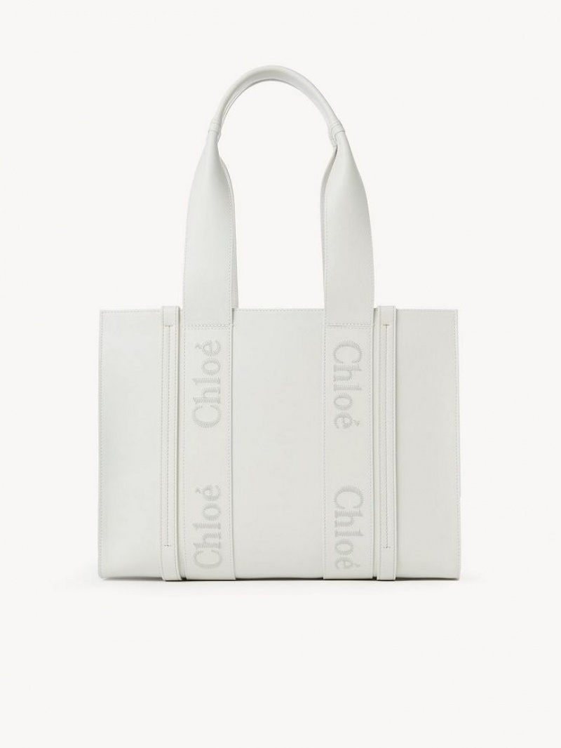 White Chloe Medium Woody Tote Bags | CHE-SR13300