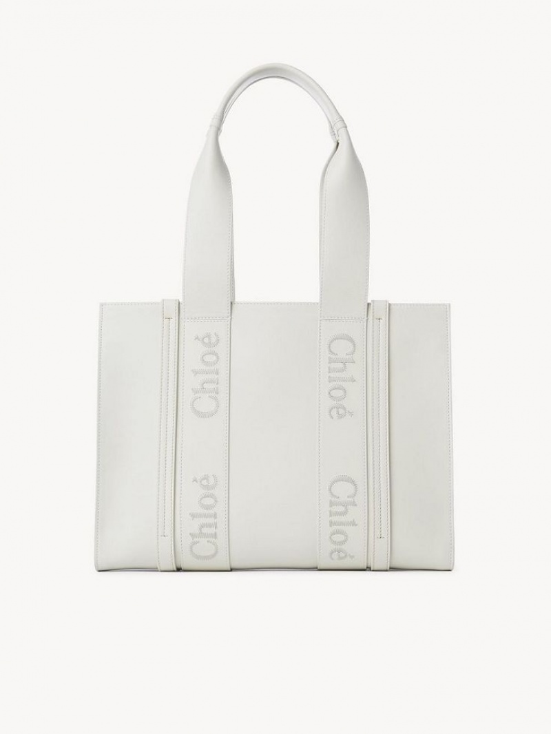 White Chloe Medium Woody Tote Bags | CHE-SR13300